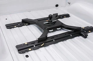 5th-Wheel-to-Gooseneck Adapters