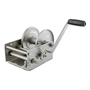CURT Hand-Crank 2-Speed Winch, 3,800 lbs, 15.8:1 Low Gear Ratio, 9.6" Handle #29538