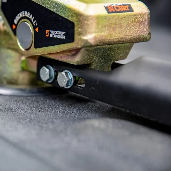 CURT Gooseneck Hitch with ShockDrop