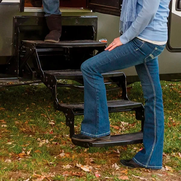 Radius manual RV steps