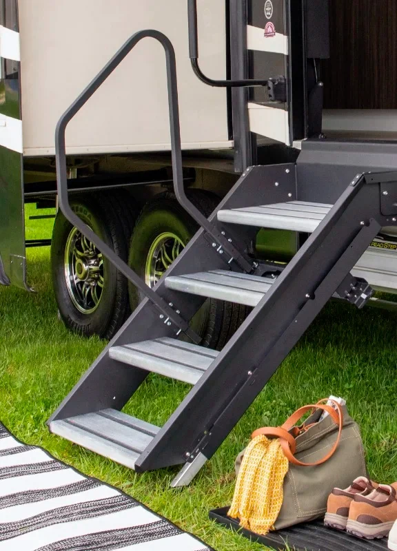 Multiple configurations for camper steps Multiple configurations for Lippert Solid Step camper steps