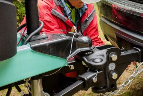 CURT TruTrack easier weight distribution hitch setup CURT TruTrack easier weight distribution hitch setup