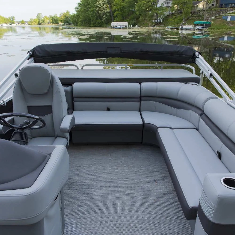 Pontoon seats
