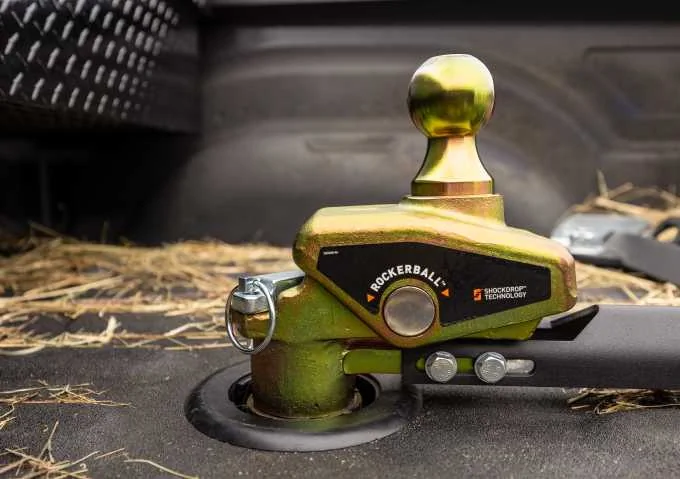 Shock-Absorbing Gooseneck Hitches