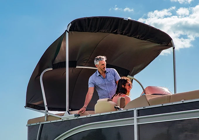 Power BImini top for boats