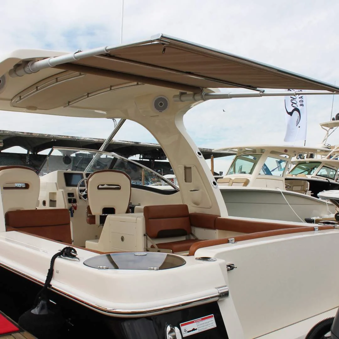 Under mounted custom boat shade