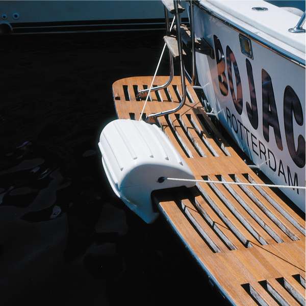 Transom fender installed on a boat Transom fender installed on a boat