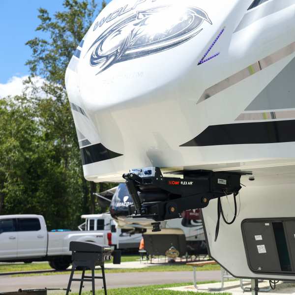 CURT FLEX AIR 5th Wheel Pin Box