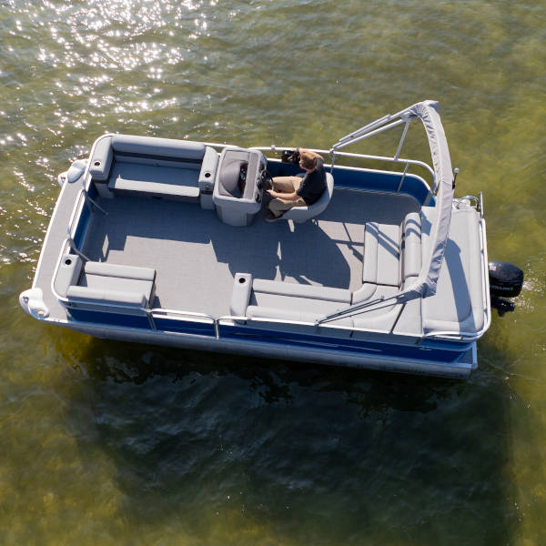 Customize Pontoon Boat Layout