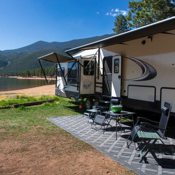 5th wheel camper