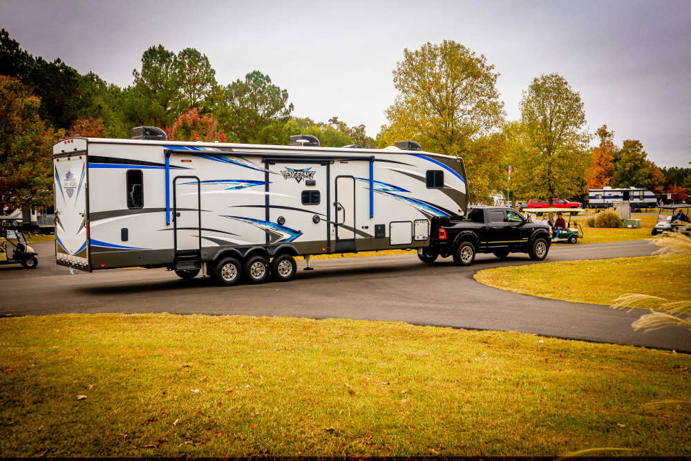 Gooseneck RV