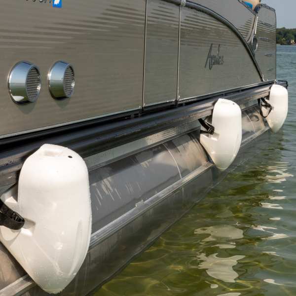 Taylor Made Pontoon Boat Fender on a Pontoon Boat Taylor Made Pontoon Boat Fender on a Pontoon Boat
