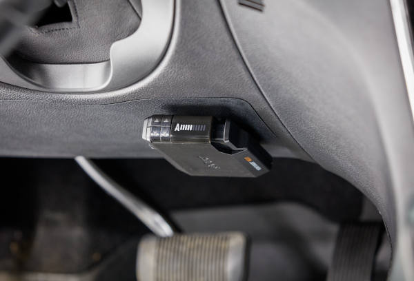 Time-Based Brake Controller CURT 51116 Venturer Under Dash