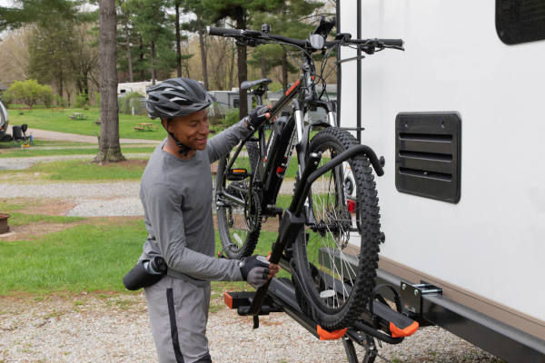Tray-Style Platform Bike Rack Loading Ebike