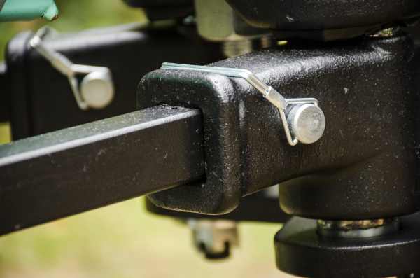 Weight Distribution Hitch Pins Lubed