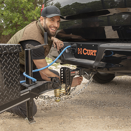 How adjustable trailer hitches work