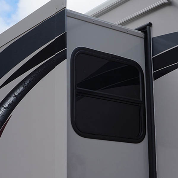 Above-Floor RV Slide Room with Window Above-Floor RV Slide Room with Window