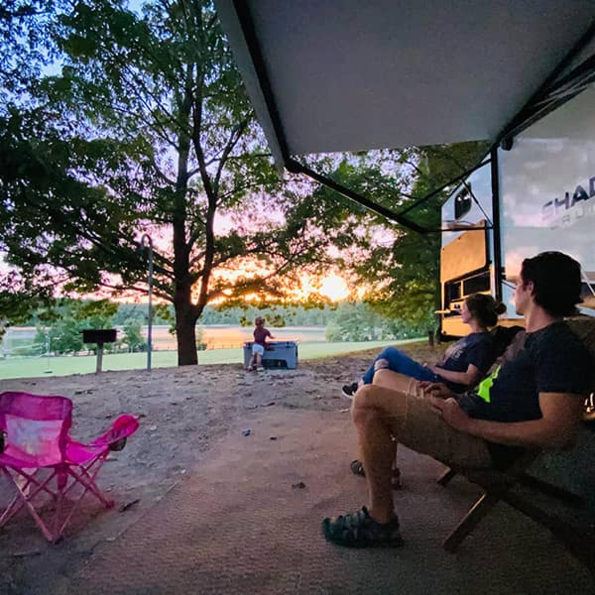 John King Country Outside RV