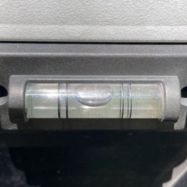 Small level indicator